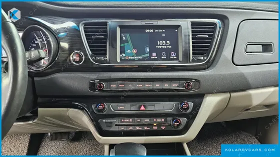 KIA CARNIVAL 9-SEATER NOBLESSE SPECIAL