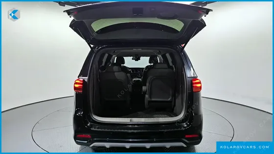 KIA CARNIVAL 9-SEATER NOBLESSE SPECIAL