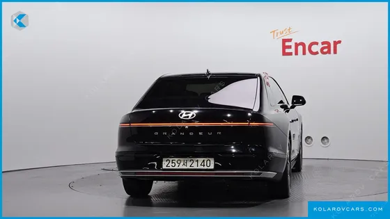 HYUNDAI GRANDEUR 2,5 GASOLINE 2WD