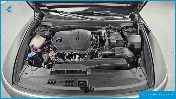 HYUNDAI GRANDEUR 2,5 GASOLINE 2WD