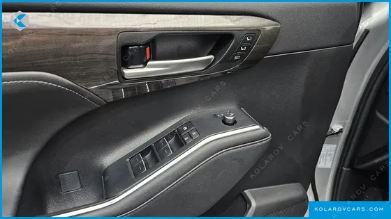 TOYOTA HIGHLANDER HYBRID LIMITED