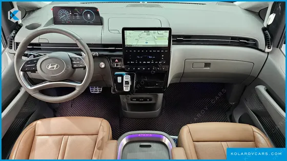 HYUNDAI STARIA HEV 1.6 LOUNGE 7-SEATER