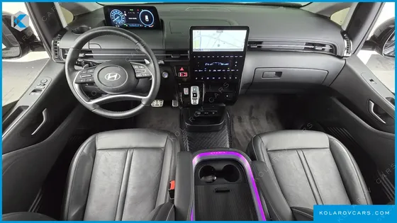 HYUNDAI STARIA HEV 1.6 LOUNGE 9-SEATER