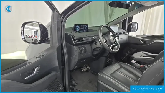 HYUNDAI STARIA HEV 1.6 LOUNGE 9-SEATER