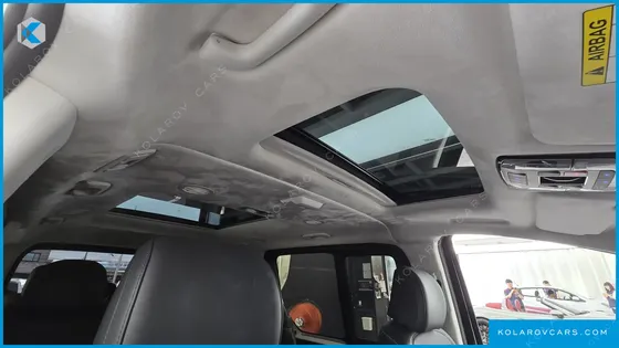 HYUNDAI STARIA HEV 1.6 LOUNGE 9-SEATER