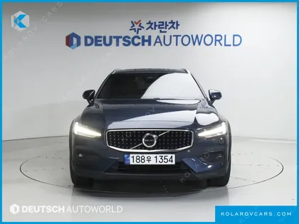 VOLVO V60 B5 ULTRA AWD