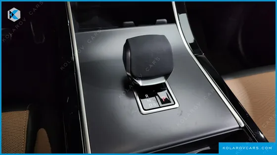 LAND ROVER RANGE ROVER VELAR 3.0 P400 DYNAMIC HSE