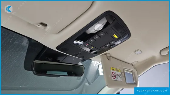 KIA CARNIVAL 9-SEATER HI-LIMOUSINE