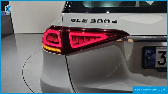 MERCEDES GLE-CLASS GLE300D 4MATIC