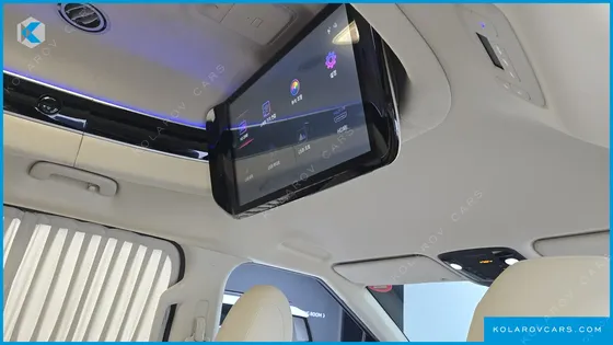 KIA CARNIVAL 9-SEATER HI-LIMOUSINE
