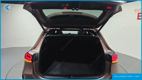 MERCEDES EQA EQA250 AMG PACKAGE PLUS