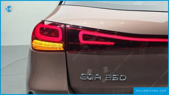 MERCEDES EQA EQA250 AMG PACKAGE PLUS