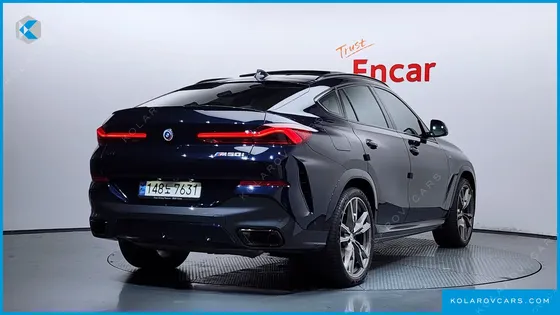 BMW X6 M50I