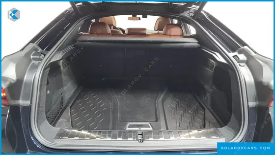 BMW X6 M50I