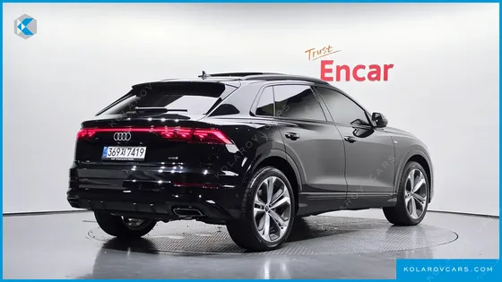 AUDI Q8 55 TFSI QUATTRO PREMIUM