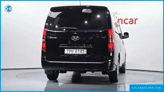 HYUNDAI STAREX WAGON 11-SEATER