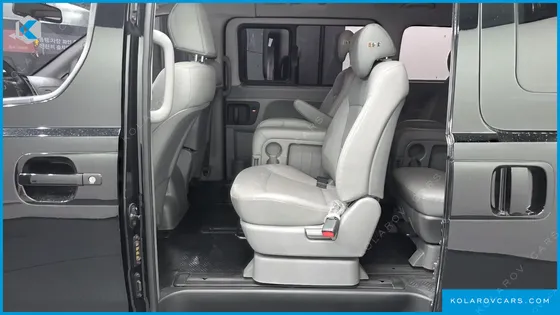 HYUNDAI STAREX WAGON 11-SEATER