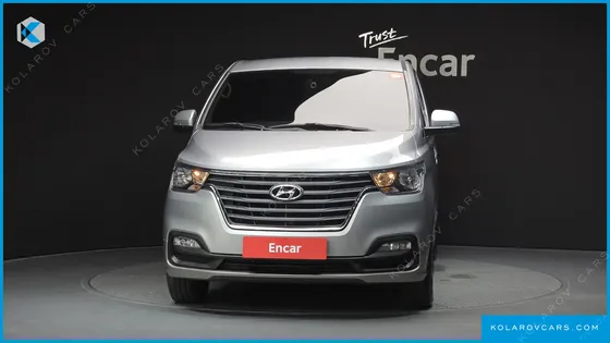 HYUNDAI STAREX URBAN 9-SEATER