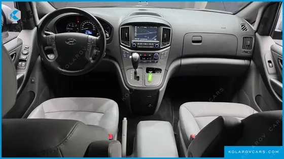 HYUNDAI STAREX URBAN 9-SEATER