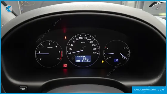 HYUNDAI STAREX URBAN 9-SEATER