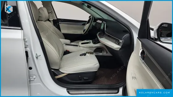 HYUNDAI GRANDEUR 2.5
