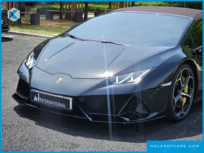 LAMBORGHINI HURACAN LP640-4 EVO SPYDER