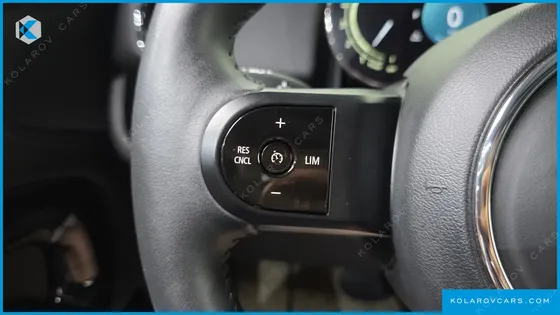 MINI COUNTRYMAN CLASSIC PLUS LAUNCH PACK