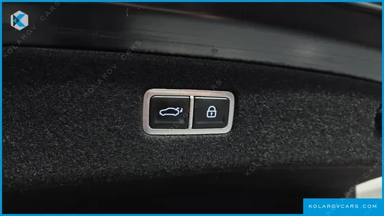GENESIS G90 GASOLINE 3.5 TURBO AWD