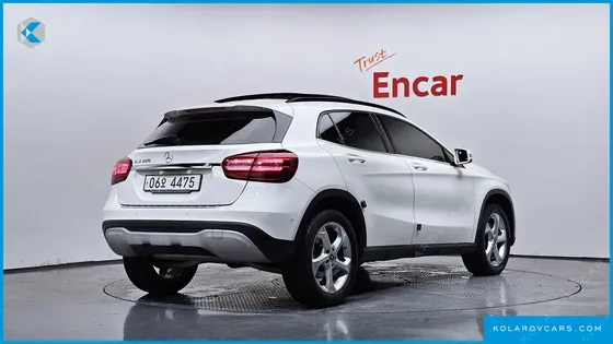 MERCEDES GLA-CLASS GLA220