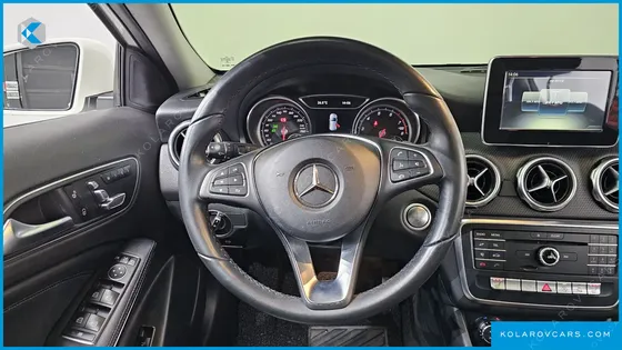 MERCEDES GLA-CLASS GLA220