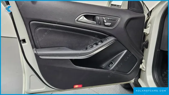 MERCEDES GLA-CLASS GLA220