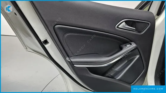 MERCEDES GLA-CLASS GLA220