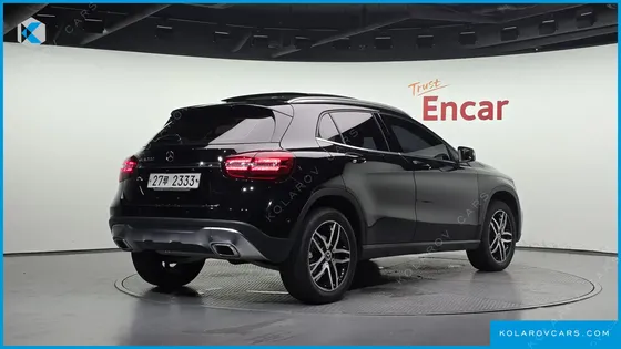 MERCEDES GLA-CLASS GLA220
