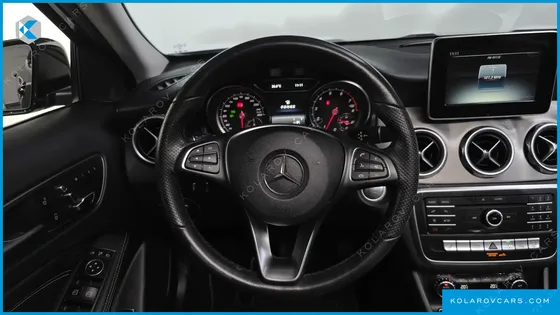 MERCEDES GLA-CLASS GLA220