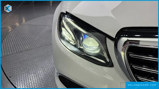 MERCEDES E-CLASS E300E EXCLUSIVE