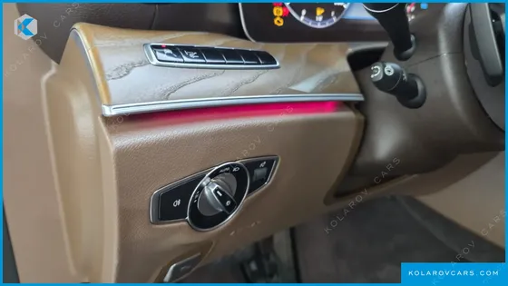 MERCEDES E-CLASS E300E EXCLUSIVE