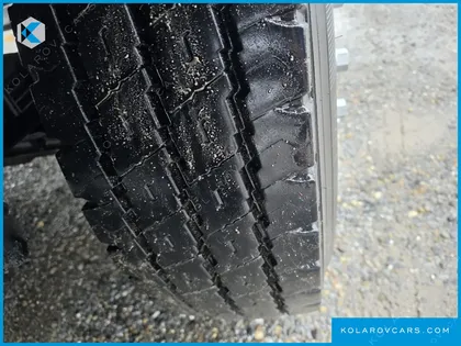 HYUNDAI TRAGO 10X4