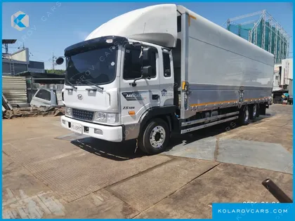 HYUNDAI MEGA TRUCK GOLD
