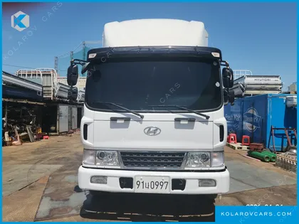 HYUNDAI MEGA TRUCK GOLD