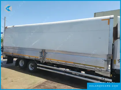 HYUNDAI MEGA TRUCK GOLD