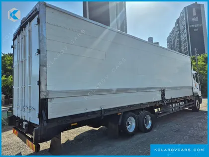 TATA DAEWOO NOBUS MID-SIZE TRUCK ROYAL