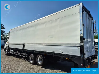 TATA DAEWOO NOBUS MID-SIZE TRUCK ROYAL