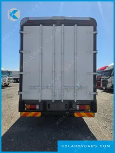 HYUNDAI MEGA TRUCK GOLD