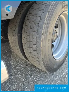 HYUNDAI MEGA TRUCK GOLD