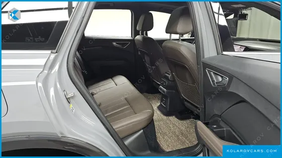 AUDI Q4 E-TRON 40 PREMIUM