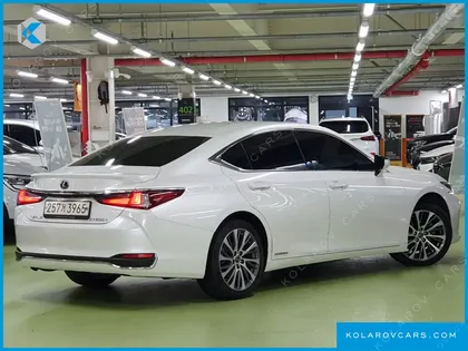 LEXUS ES LUXURY