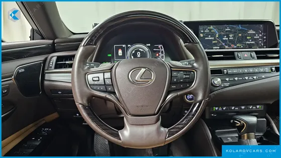 LEXUS ES EXECUTIVE