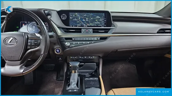 LEXUS ES EXECUTIVE