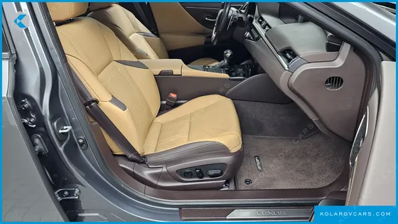 LEXUS ES EXECUTIVE