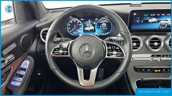 MERCEDES GLC-CLASS GCL300 4MATIC COUPE